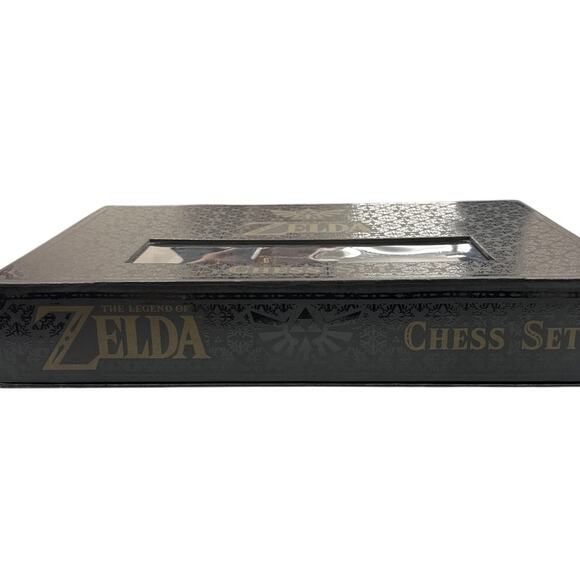 The Legend of Zelda Chess Set Collectible Link Nintendo - Picture 2 of 16